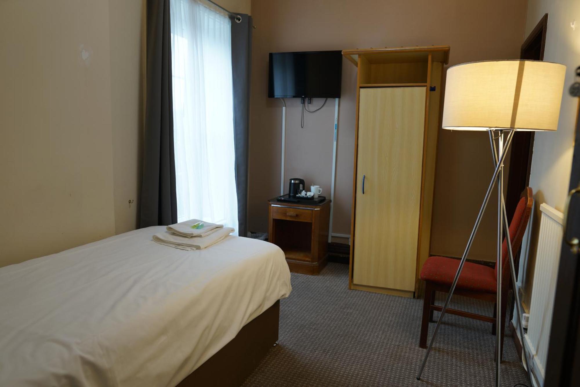 Royal Hotel Kettering  Eksteriør bilde